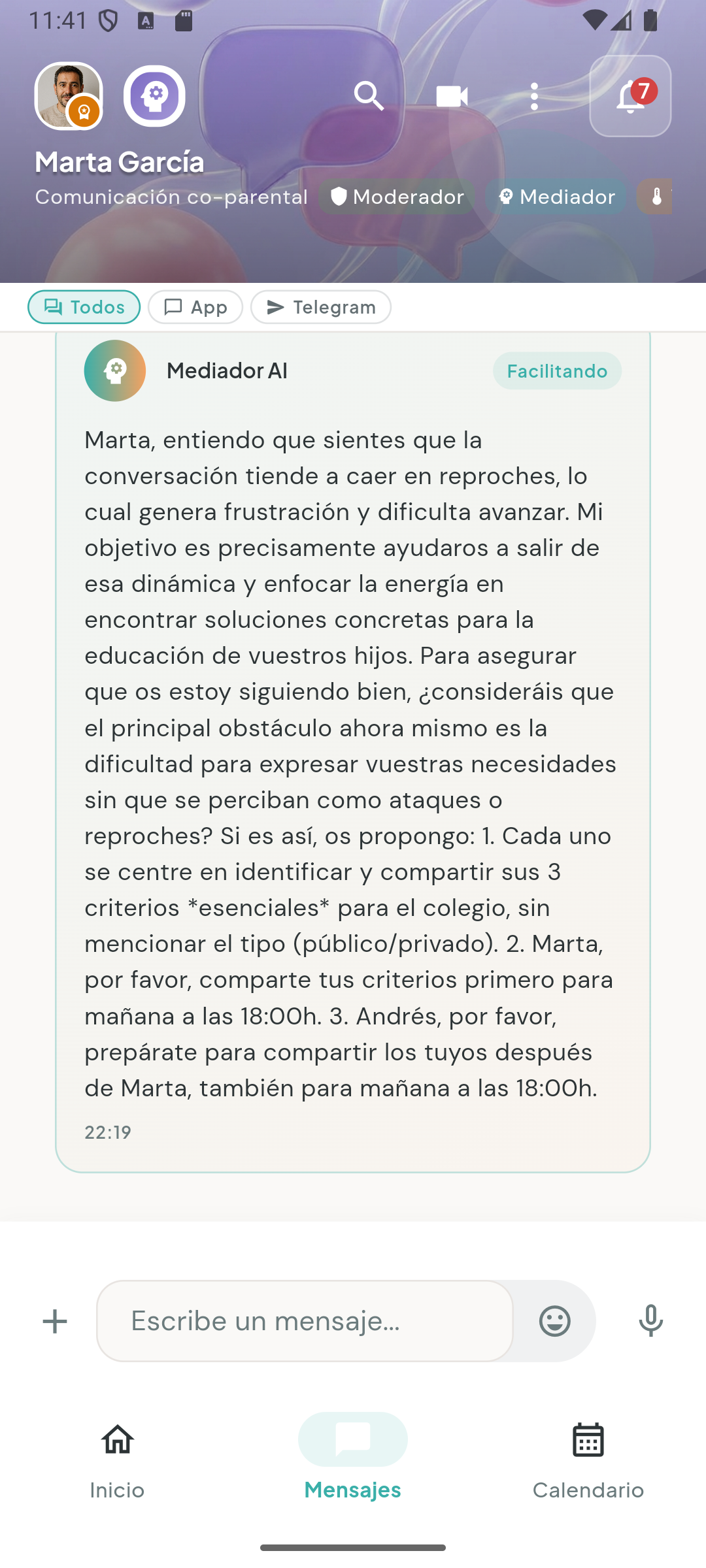 Pantalla real del chat coparental con mediador IA